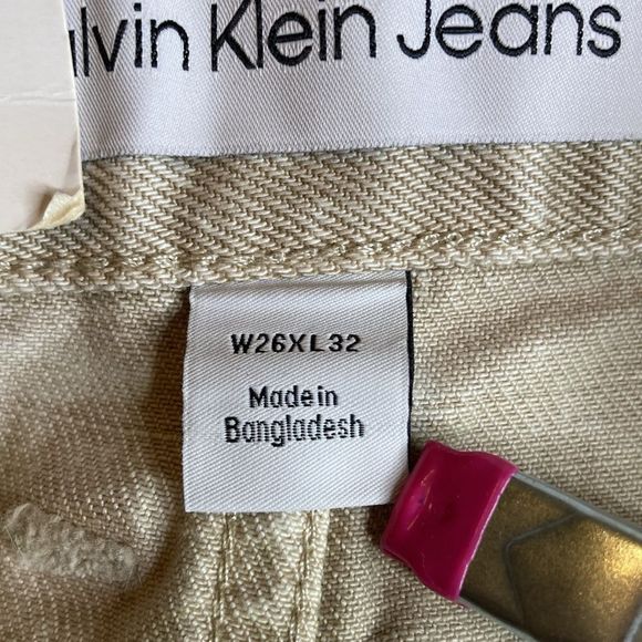 Calvin Klein Jeans Tan Washed Denim Relaxed Fit Unisex Jeans - Picture 10 of 15